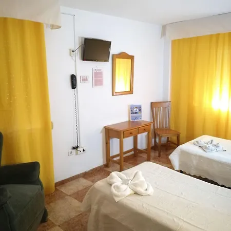 Virgen Del Rocio Ii 게스트하우스 토레몰리노스