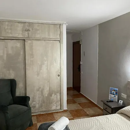 Virgen Del Rocio Ii Гостевой дом 2*