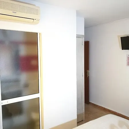 Virgen Del Rocio Ii Pensionat