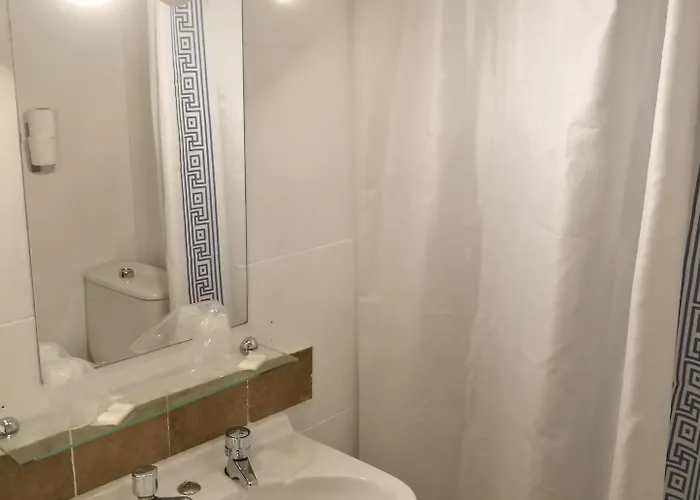 Virgen Del Rocio Ii Pensión