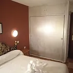 Guest house Virgen Del Rocio Ii
