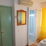 Guest house Virgen Del Rocio Ii 2*