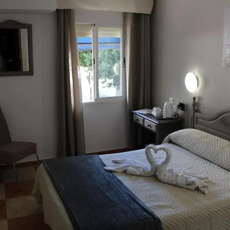 Virgen Del Rocio Ii ゲストハウス トレモリノス