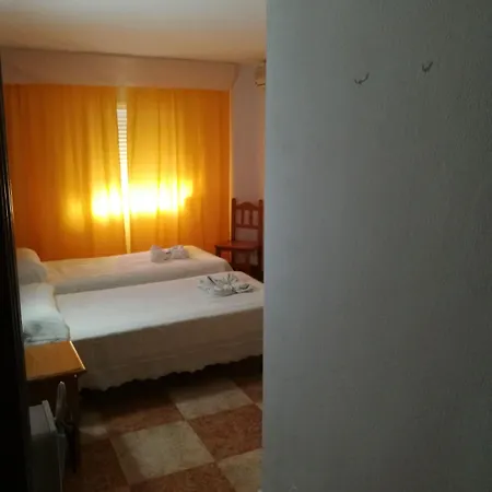 ゲストハウス Virgen Del Rocio Ii