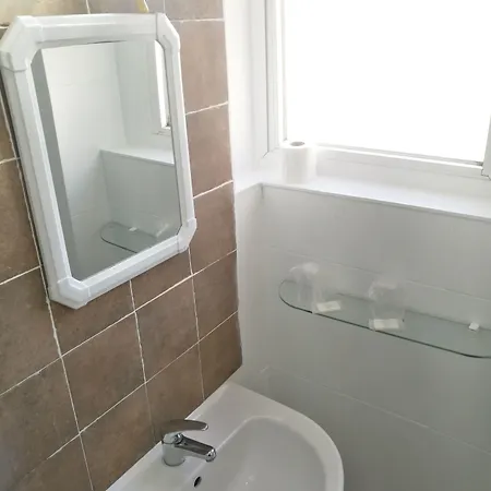 Virgen Del Rocio Ii ゲストハウス トレモリノス