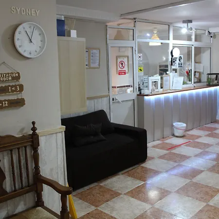 Virgen Del Rocio Ii 2* トレモリノス