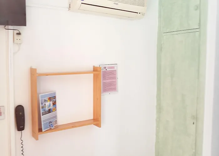 Virgen Del Rocio Ii Guest house 2*