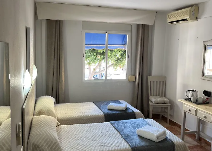 Virgen Del Rocio Ii 2*