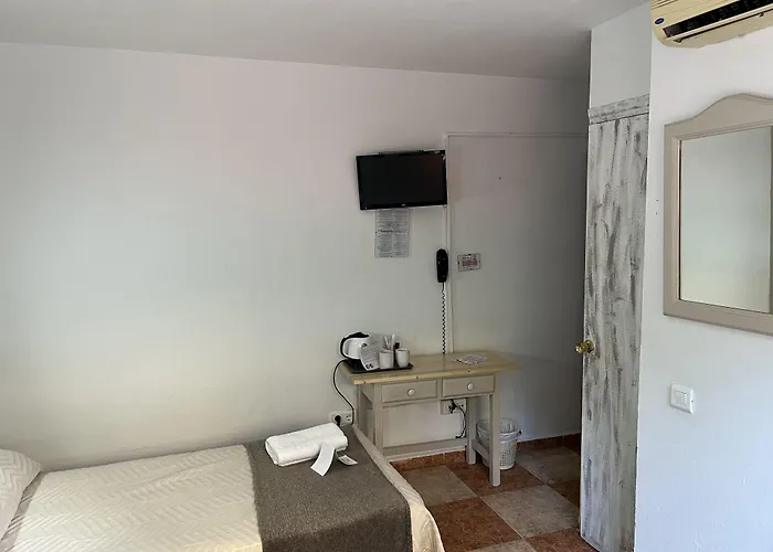 Guest house Virgen Del Rocio Ii 2*