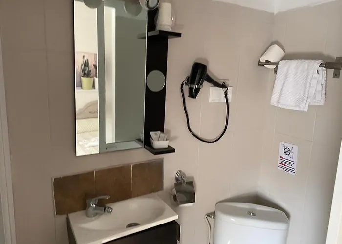 Guest house Virgen Del Rocio Ii Torremolinos